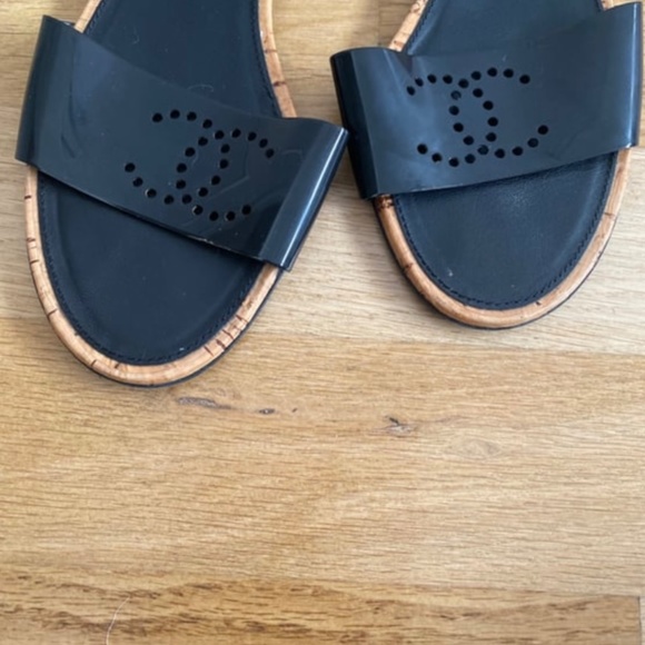 Chanel leather sandal EU40 - Picture 4 of 9